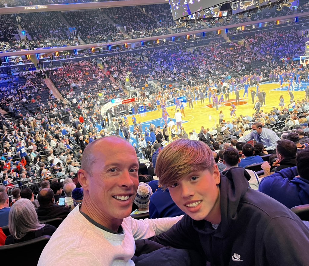 Happy NY from Maddison Square Garden! 🏀🇺🇸  
#nyknicks