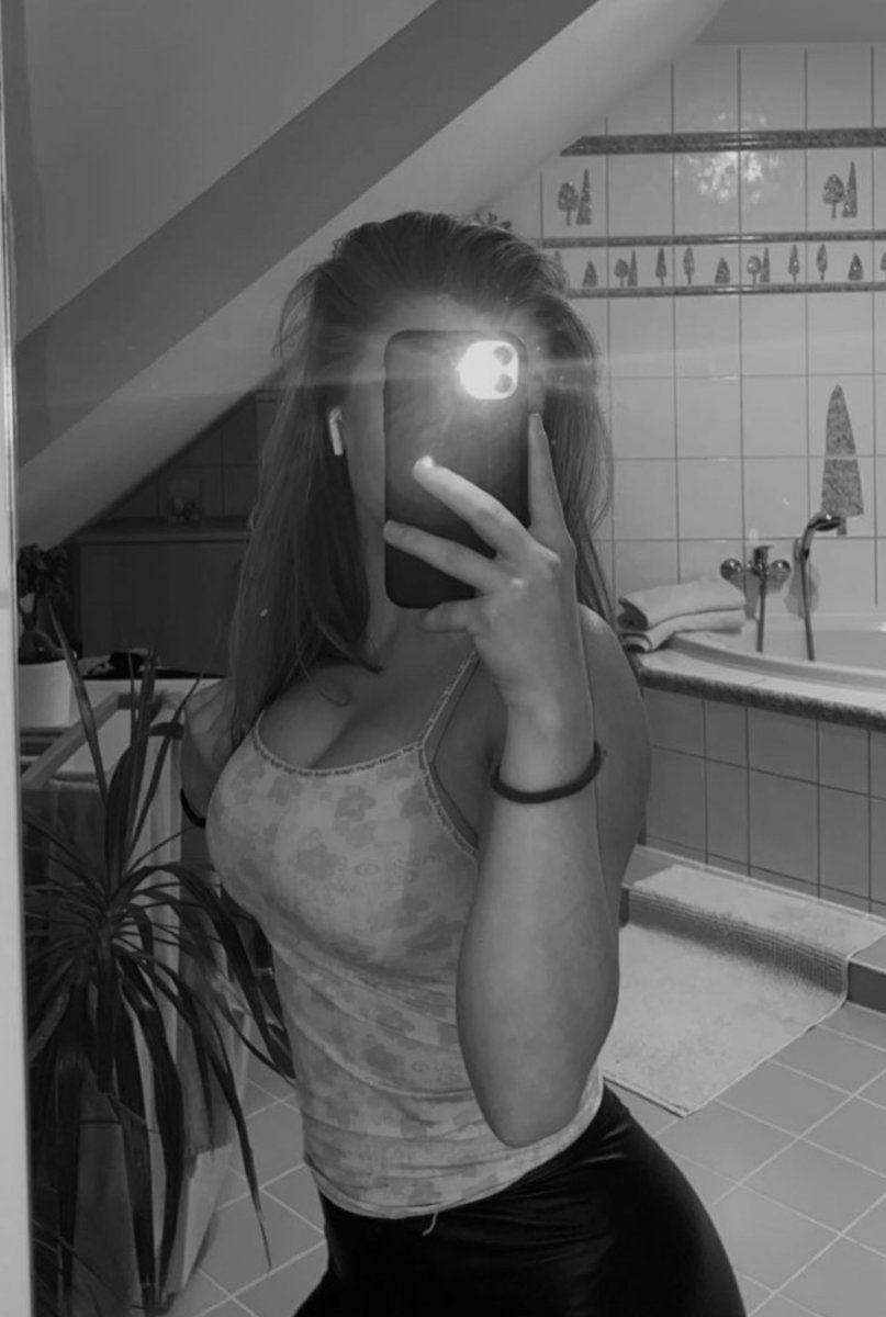 evickaof's tweet photo. ahoj, jsem tu nová
napište😉 https://t.co/kw5qkQ6KqC