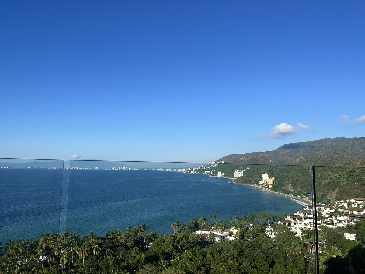 KentonKnows's tweet photo. The balcony of our suite at the Garza Blanca, Puerto Vallarta, Mexico https://t.co/Ue2xsFcKyP