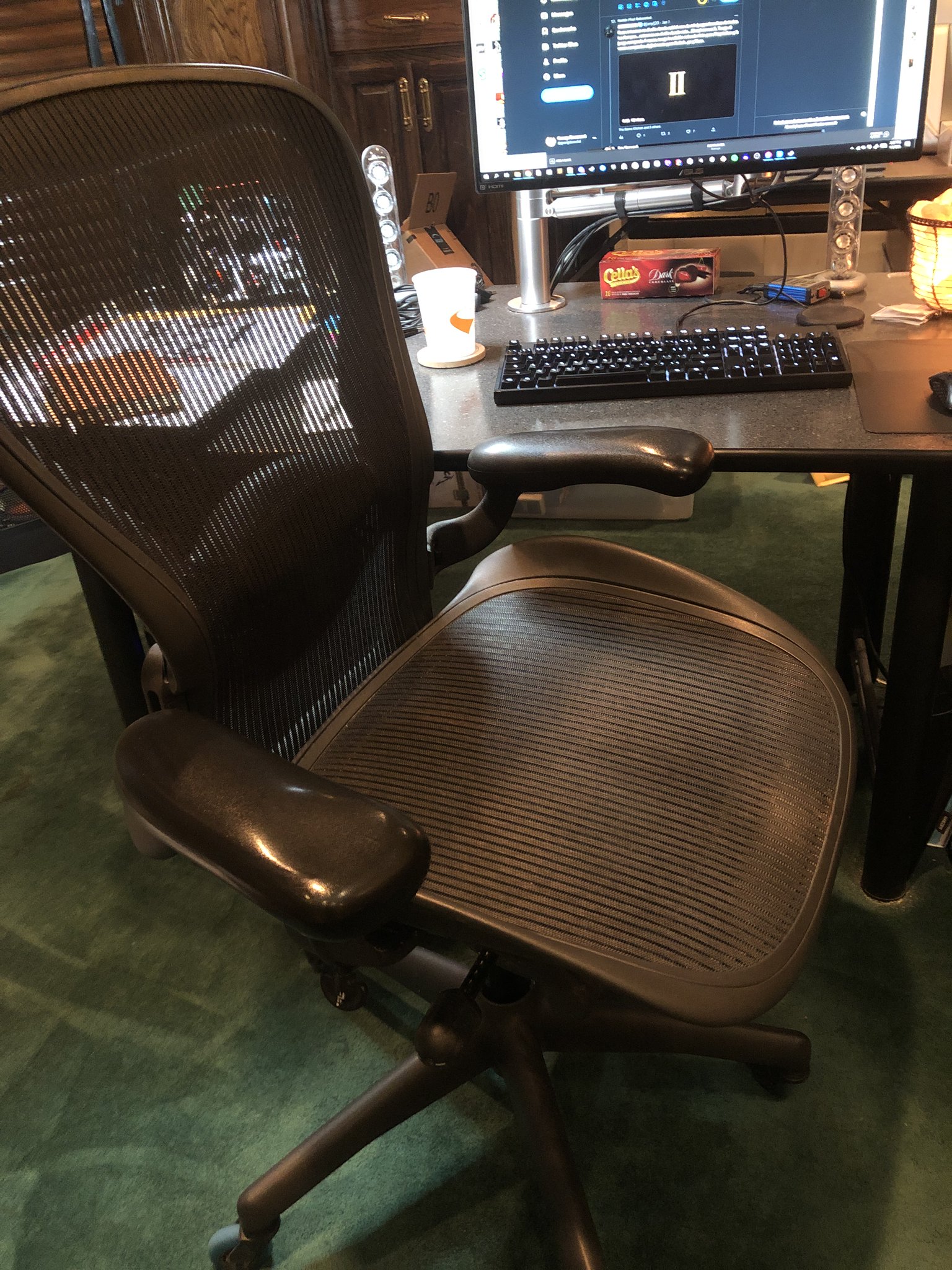 Broussard on Twitter "Love my Aeron chair. Why? Value/reparable