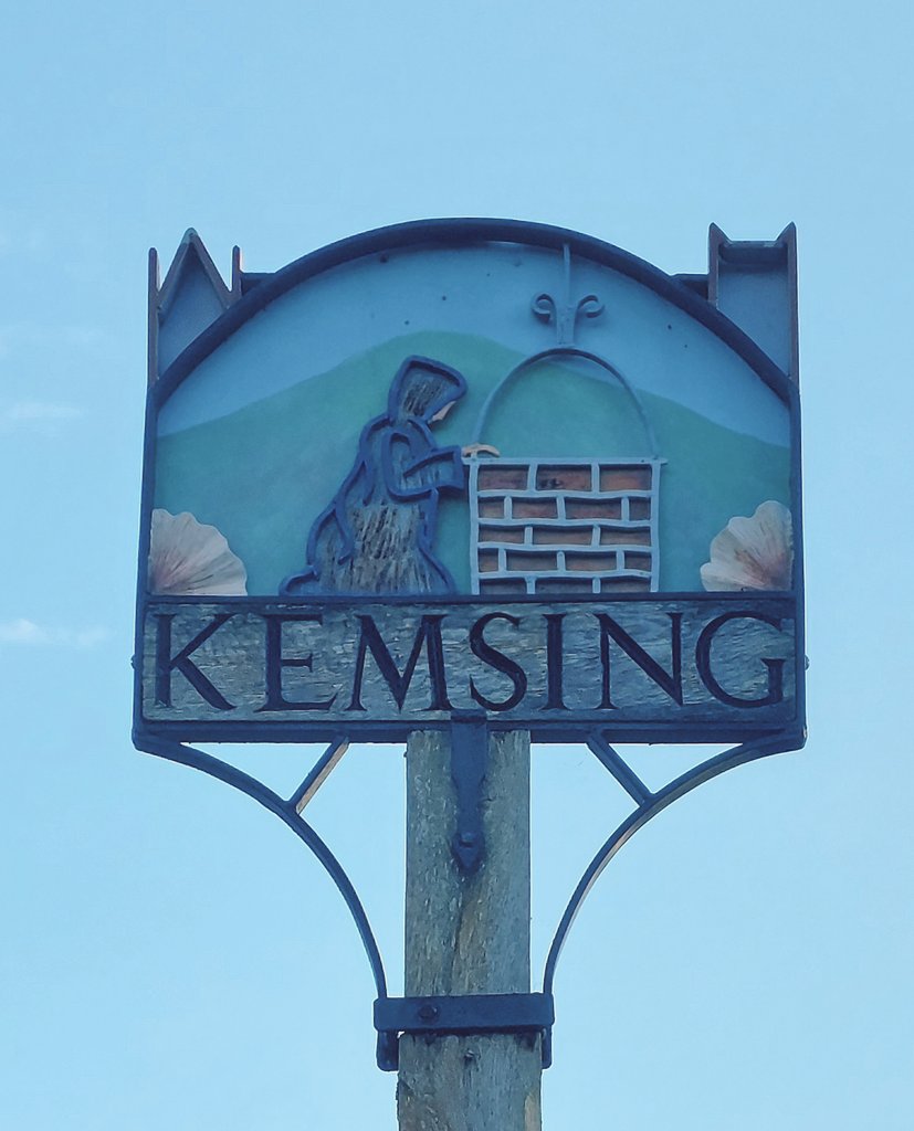 I genuinely love tue randomness of coming across unexpected saints and their healing wells while hiking in the Kent countryside