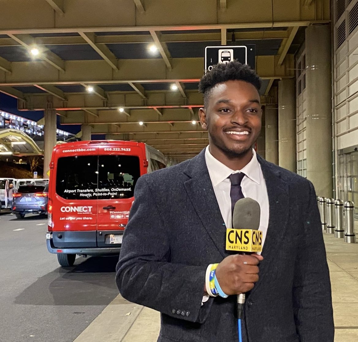 🚨REEL ALERT!
My News/Sports Reporting with @CNSmd . I’m proud to have earned my Masters from @merrillcollege & I’m ready for HIRE!
News: vimeo.com/783976092
Sports: vimeo.com/784889306
#journojobs #reporterreel #merrillmade #reel #news #sports