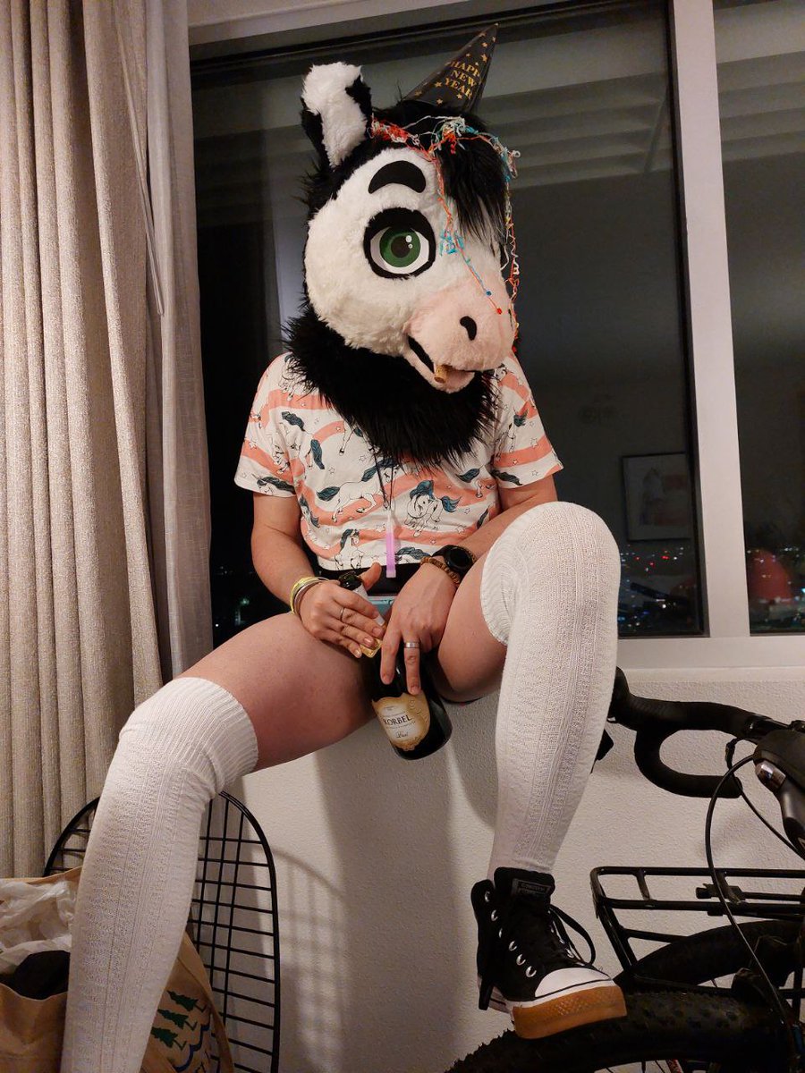 Sheeshbajeesh's tweet image. omg it&apos;s late but
 HAPPY NEW YEARS FROM #PDFC!! 🎉 🎉 🎉 ♥