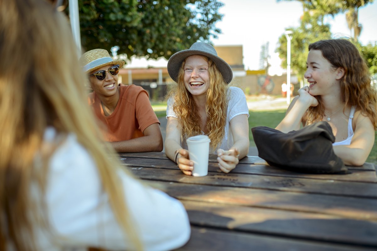 NewAcces is a free confidential mental health coaching program for anyone over 12+ feeling stressed or overwhelmed about everyday life challenges, such as work, study, relationships, health and loneliness.
Reach out and find local support here bit.ly/3f7jMG5