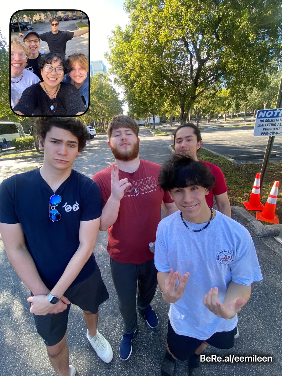 eemileen's tweet photo. GANG IN WEST PALM FO 2023 <3333 https://t.co/dQ356BFBwd
