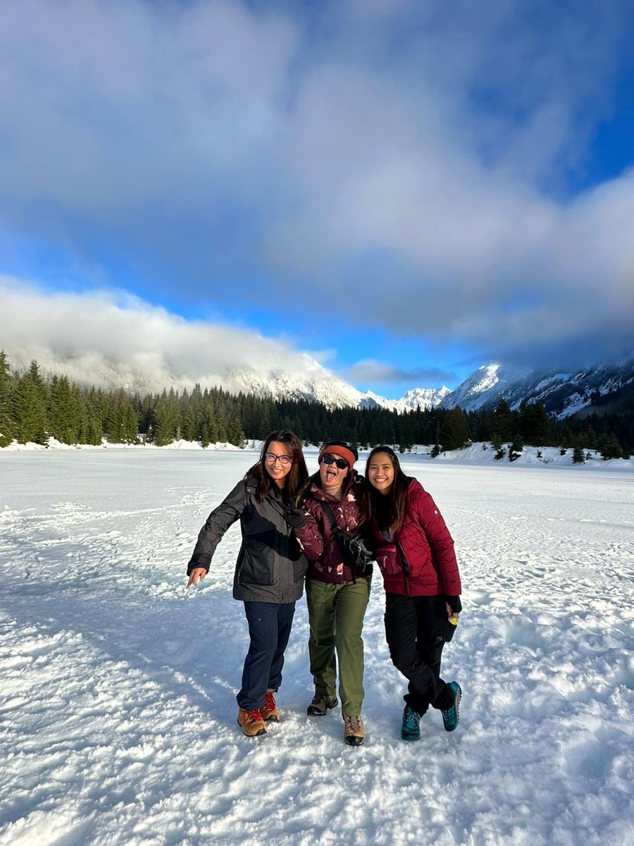 Start the year strong 💪🏽 #newyearhike