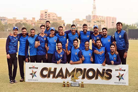 DunyaNews's tweet photo. بلوچستان کو شکست ، سینٹرل پنجاب نے پاکستان کپ جیت لیا #Cricket #PCB #Sports #PakCup https://t.co/D7yGtNpHA8 https://t.co/bNMMjgSKyU
