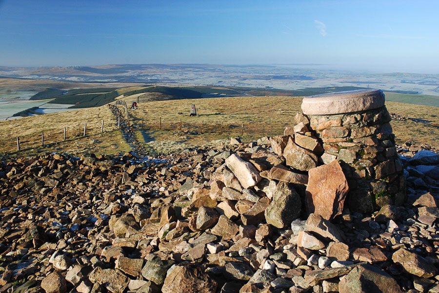 Who Dares Cares tweet media