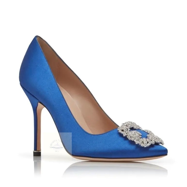 #SeoJiHye wore #MANOLOBLAHNIK Pumps in TV CHOSUN Drama, #redballoon Episode 5. #서지혜 #빨간풍선 #드라마패션 #마놀로블라닉 #kdrama_fashion #kdramastyle #seojihyestyle #seojihyefas...