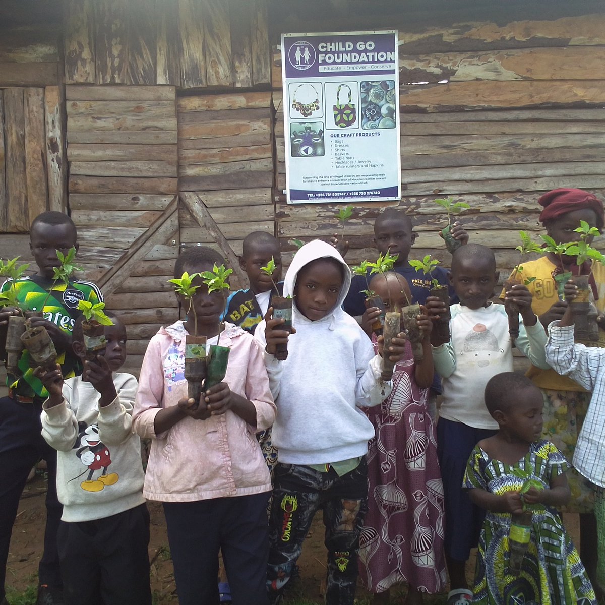 EnosNahabwe's tweet photo. My end of year 2022 message to the children was about tree planting and the role of trees in saving the environment and protection of gorillas and their habitat.
And 2023 theme is "I plant, You plant, We plant"
#PlantAtree
#Gorillaconservation
#2023
https://t.co/cSAWY52ksJ https://t.co/PzSPNZgVTQ