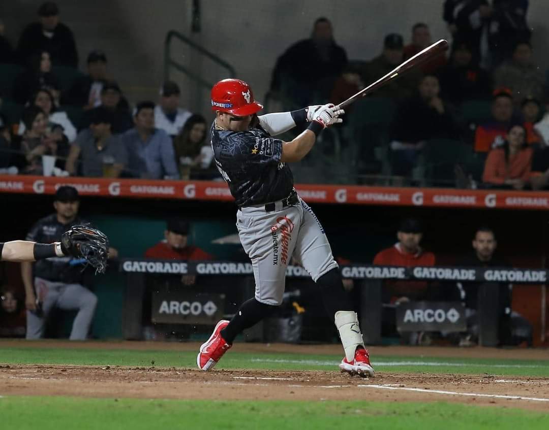 venadosdemaza's tweet photo. Lineup segundo de la serie de repesca:
Randy Romero CF
Christian Villanueva 1B
Felix Perez LF
Gabriel Gutierrez C
Leonardo Reginatto 3B
Ramon Rios 2B
Luis Jimenez DH
Fabricio Macias RF
Daniel Castro SS
#YoSoyVenados #DeerPower https://t.co/9QgVch995s