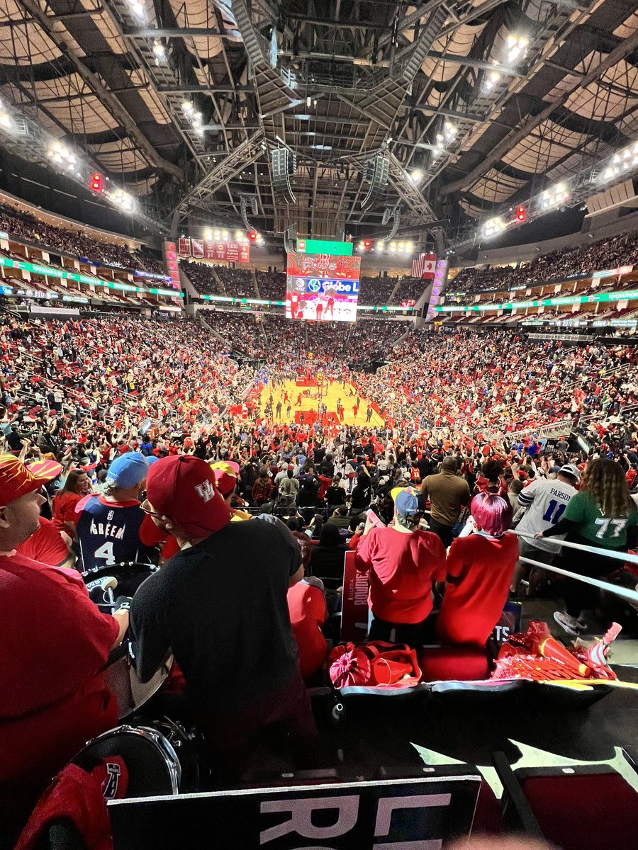skatenutt's tweet photo. 🤘🏽🚀🤘🏽 #Rockets #RedRowdies https://t.co/H70eJCHa5D