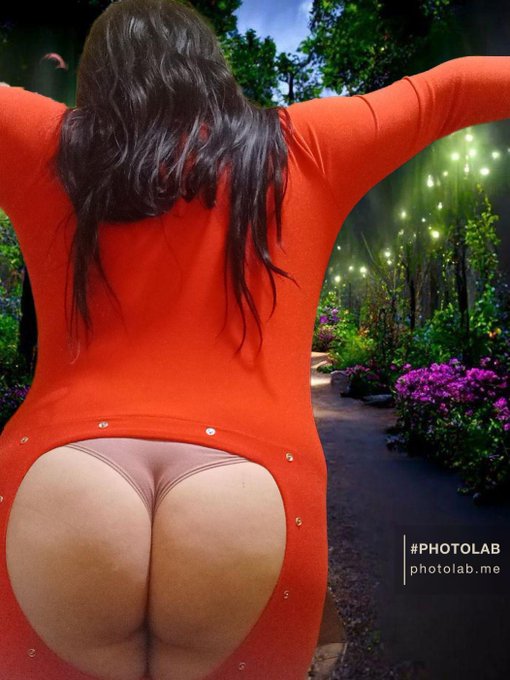 Hope you all enjoy this #wife #bigass #sexy #milf #curvy #hottest https://t.co/fA3On6JWkO<a href="/tag/wife"class="tags">#wife</a><a href="/tag/bigass"class="tags">#bigass</a><a href="/tag/sexy"class="tags">#sexy</a><a href="/tag/milf"class="tags">#milf</a><a href="/tag/curvy"class="tags"><span>#curvy</span></a><a href="/tag/hottest"class="tags"><span>#hottest</span></a>