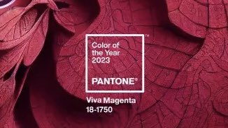 nanairolabo's tweet image. PANTONE社から発表されている2023年のカラーはビバ・マゼンタ(viva magenta)
マゼンタは鮮やかな赤紫ですが、このビバ・マゼンタはピンクみを感じるレッドです
#pantone2023