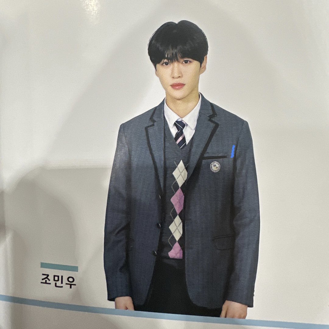 동복 사진도 너무 잘 나옴😍

#EPEX #이펙스 #AMIN #아민