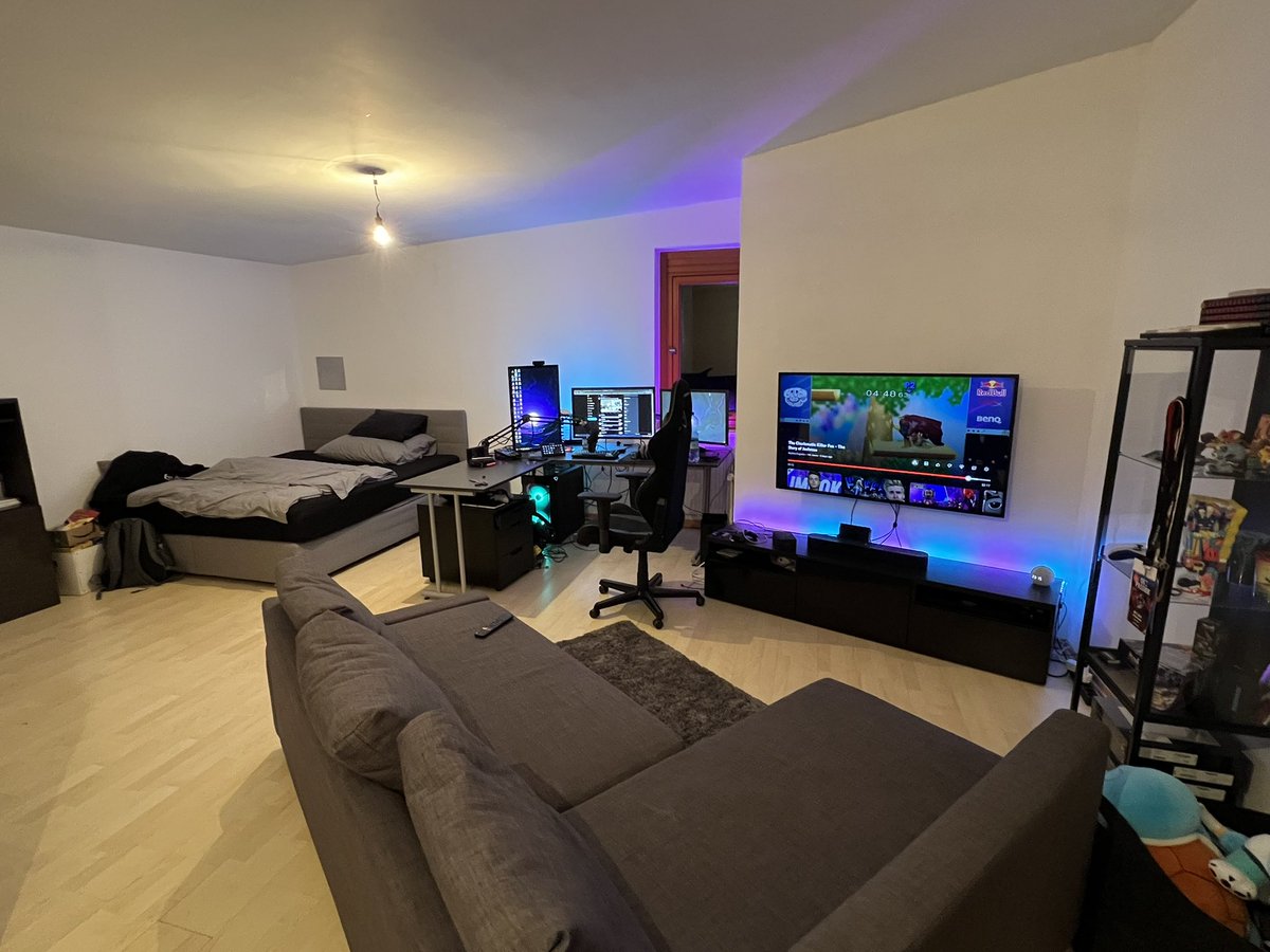 tawnted. tweet media