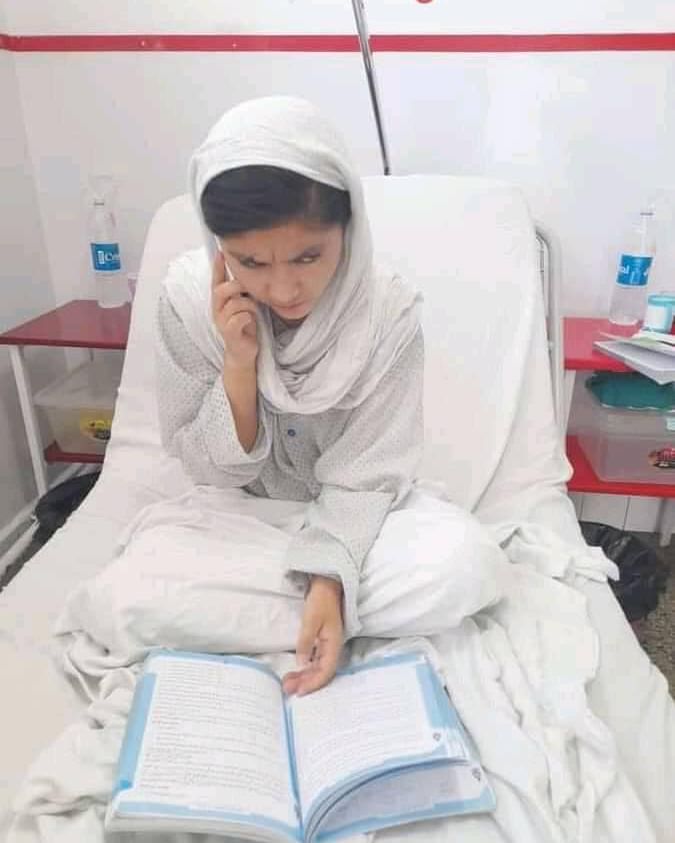 nyys58868600's tweet photo. نازدانه محمدی یکی اززخمیان کاج
#StopHazaraGenocide https://t.co/AzZEjPD3Vx