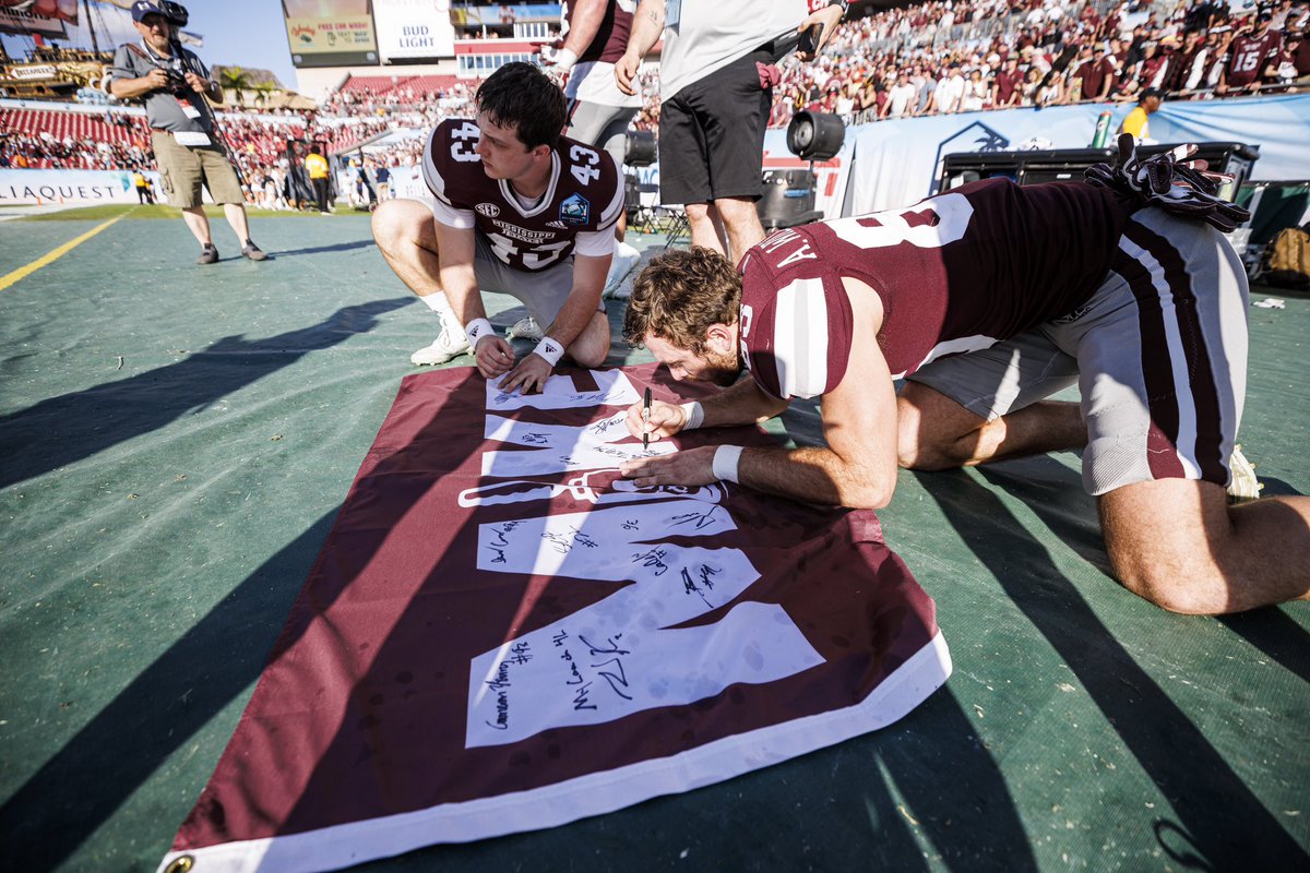 HailStateFB's tweet photo. For Coach 🏴‍☠️ https://t.co/WOYFbHwjDl
