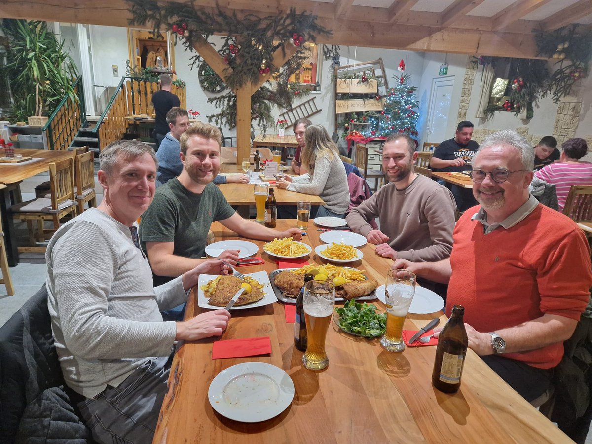 ChemEpi's tweet photo. @RaphaelRe1 visting home from Oxford. Together with alumnus Jörg and PhD Student Maxi (also alumnus of @SchofieldOxford ) at the local Schnitzel palace Eble in Sexau https://t.co/YDDNbOqvCL