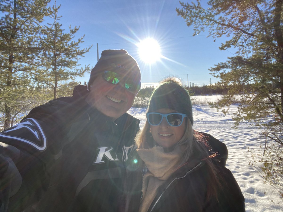 Avril077's tweet photo. Great way to start the New Year ❄️ ☀️ https://t.co/ix8lFpSLQc