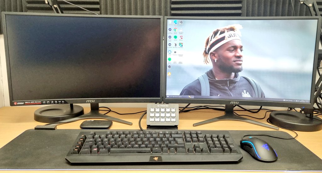 It's Happening 👀, 

Finally manged to replace my old monitors after donating mine to my son's games room.😅

First Stream Back 🔜
How About See You Friday? 👀