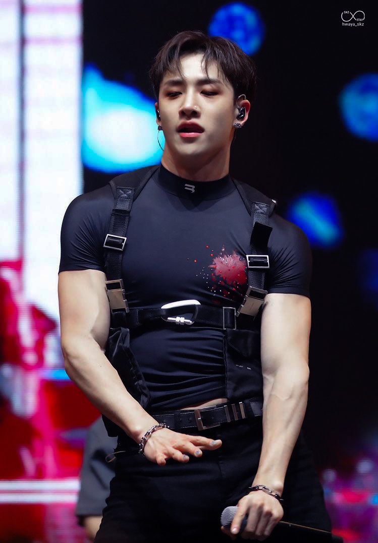 bchanarchive's tweet image. BANG CHAN.