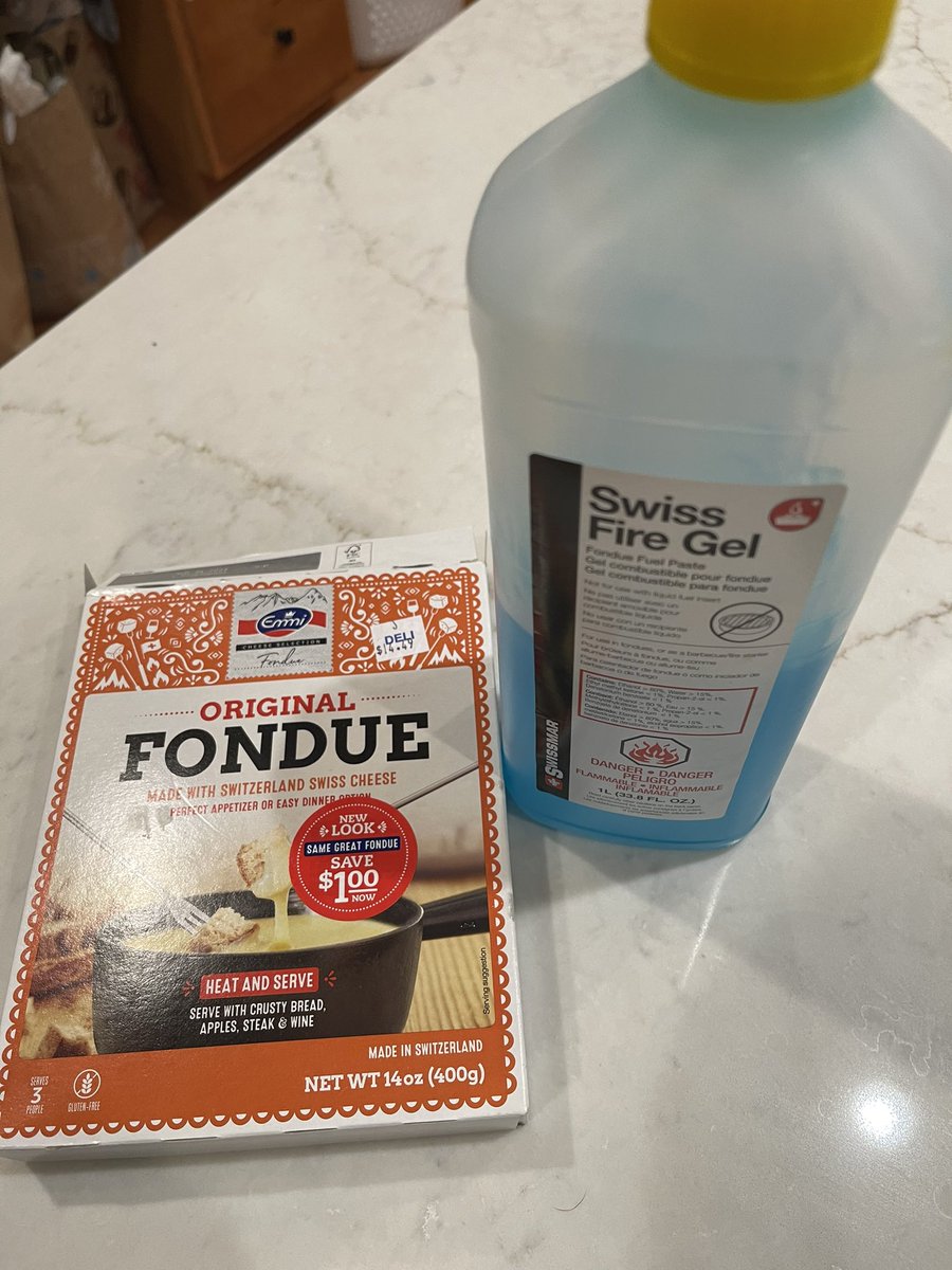 When living in Switzerland our family would enjoy fondue on thanksgiving and Christmas Eve as turkeys hard to find and cook in our tiny oven!  So we continue the tradition - but a few shortcuts required here….. At least not electric fondue pot ⚡️🫕👎
