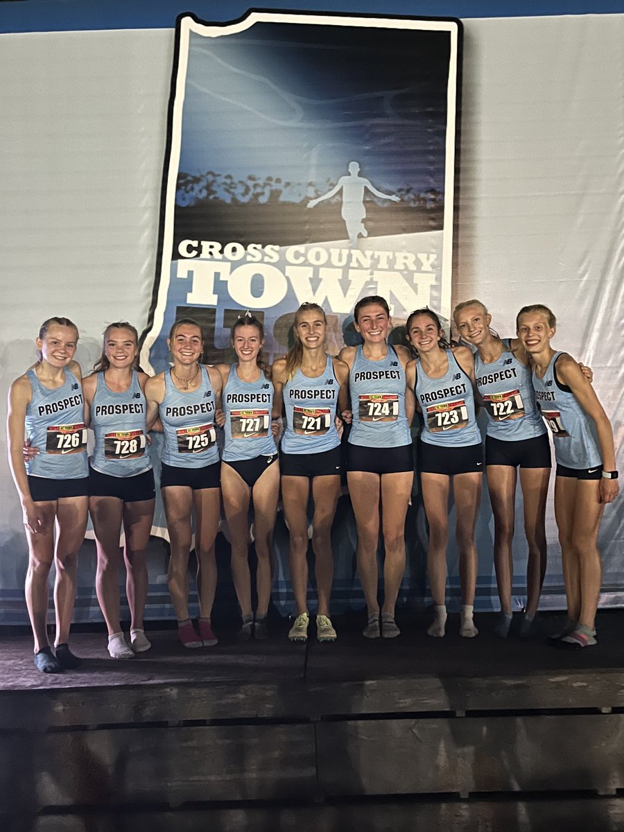 TOP 10 MOMENTS FROM 2022

HIGHLIGHT #6

Nike XC Town Twilight Champions at LaVern Championship  
Dominant Team Victory (34 pts)
17:53 5K Top 5 average
1741, 17:42, 17:50, 17:54, 18:18