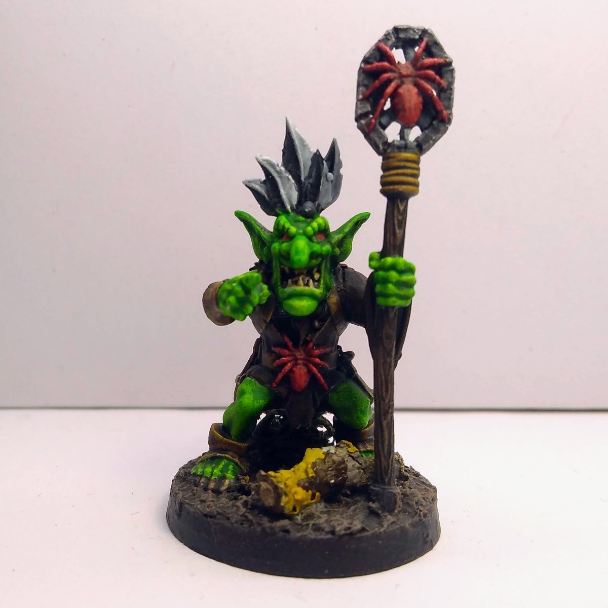 daGreenHorde's tweet photo. Another late entry for #mortalcitizens

Toxeek has had visions of the Spider God ever since he was bitten by a particularly venomous arachnid as a yoof.

https://t.co/FH863rXT4n

Miniature by @ShieldwolfMinis 

#ageofsigmar #WarhammerCommunity #slapchop https://t.co/G7QT3OeEr8