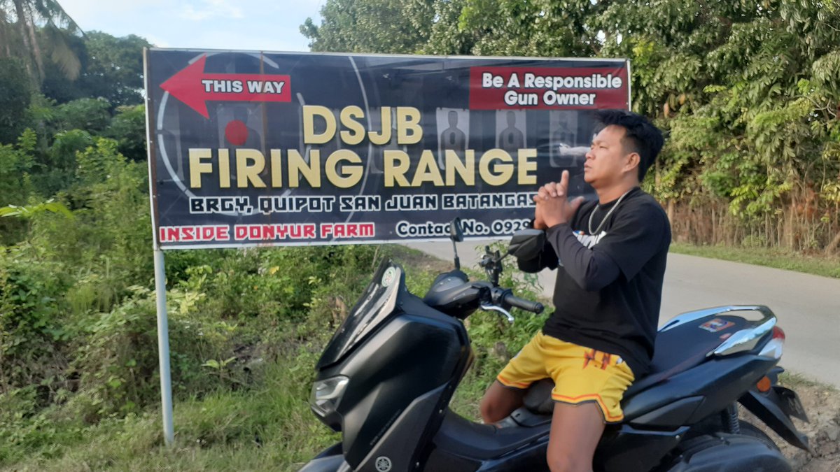 ARYANAAAAAAA01's tweet photo. Barilin na natin agad siguro? 🤣 https://t.co/MD6hZEDVBQ