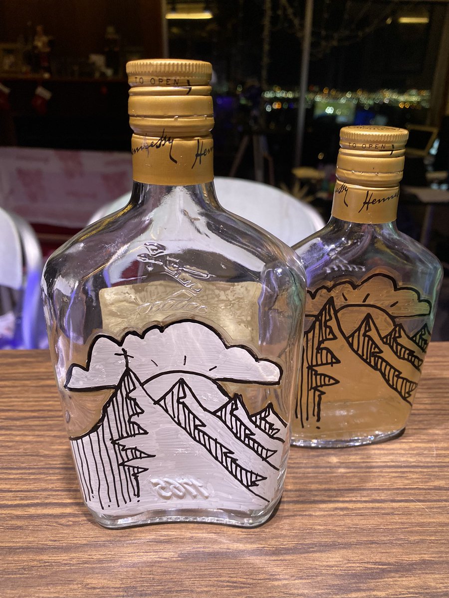 spiritinc's tweet photo. A coupla new bottles up for sale at #bigcartel https://t.co/kxMlcnK7cr last 3 sold out #hennessey #spiritinc #collectibleart #mountains https://t.co/h8wgkG4S76