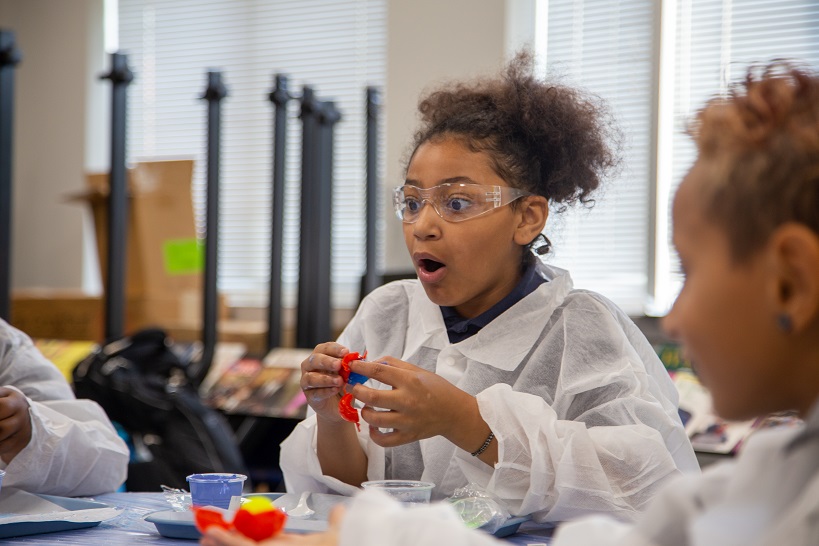 TulsaSchools's tweet image. Enrollment opens Jan. 4! The enrollment window is an opportunity for families of currently enrolled students to explore the district’s 78 schools. Students new to the district can enroll at any time. Visit tulsaschools.org/enroll to learn more.