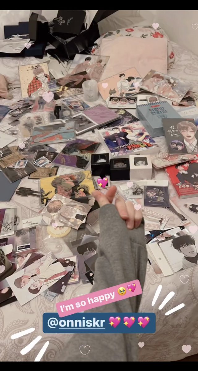 fixmilktea's tweet image. I’m soooooo happy 🫶🏼🥹!!!!! Thank u @onniskr 

#blmerch 
#boyslove