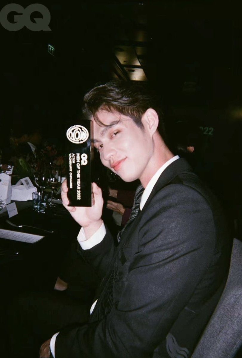 I love my life, 
I love my job, 
happy life 
ชีวิตง่ายๆที่พบเห็นได้จริง
รักเขาเพราะแบบนี้❤️
Bright Vachirawit
#GQMOTY2022xBright
#GQMOTY2022 
#GQThailand 
#bbrightvc
@bbrightvc