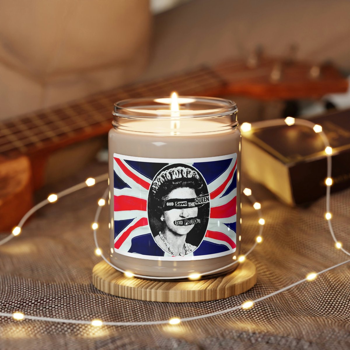 dennispurcell66's tweet photo. Celebrate the new year with a nice smelling home from the Sex Pistols #GodSaveTheQueen https://t.co/rghnG5BEjf