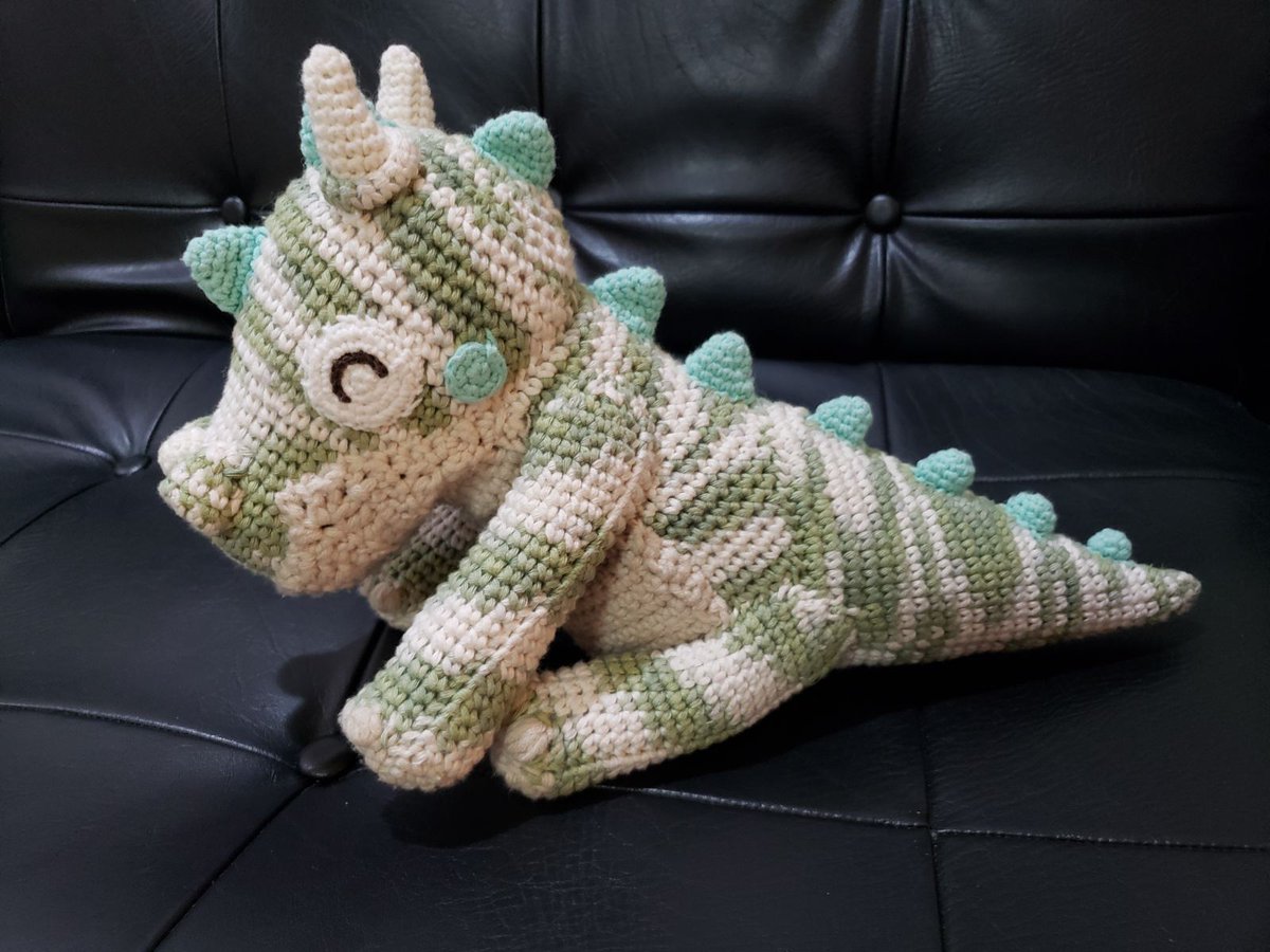 k8xiaoworks's tweet image. Art train IKZ

Tagging: @kcthedreamerr @n0vaque @cyrosaur @artbylyralim 

(Yes i am THAT crocheter that officially makes #pooka for #MageandDemonQueen hehe)