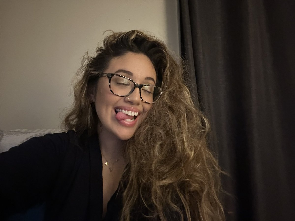 Sofia ッ tweet media