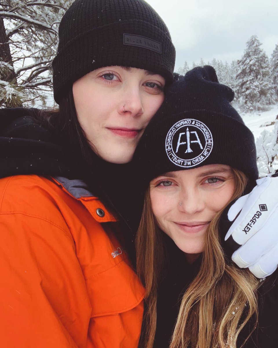 aka_Spence's tweet photo. ❄️☃️❄️ celebrating 3 months w/ my girl in Colorado https://t.co/4tviEU5QdC