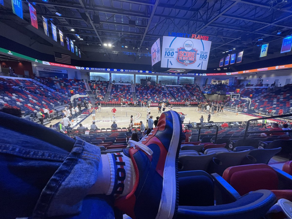 InjuryLawyerEsq's tweet image. Why you should vote for me in the #LTBC? 

Exhibit B - these game day shoes and matching socks are awesome!