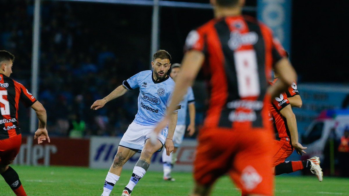 ShowsportCanal's tweet photo. El ex #Belgrano, Hernán #Bernardello anunció su retiro de la actividad profesional con un emotivo mensaje 🥹⚽️https://t.co/MDDwtoJBn9 https://t.co/LCpfq6ahbR