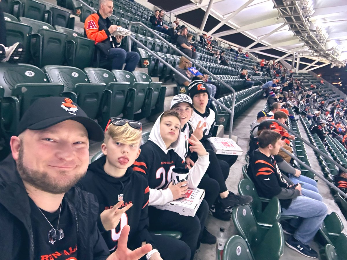 cbocklage's tweet photo. We out here ready to #RuleTheJungle 

Who Dey everyone! https://t.co/9Z2JpPNSAd
