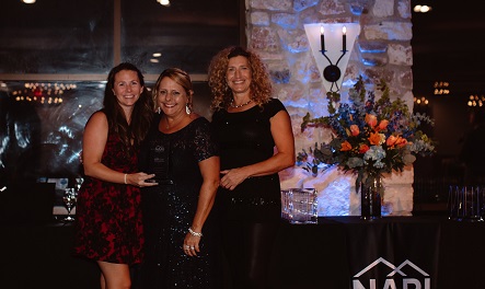 bes_builder's tweet photo. Winners of the Austin Chapter COTY Award.  Bathroom Category $25k-$50k. Contractors were judged on problem-solving, aesthetics, craftsmanship, innovation &amp; degree of difficulty. Make 2023 your year for home improvements 
Contact us https://t.co/roTRVV97SD
#luxurydesign #austintx https://t.co/XcY9qlvfCt