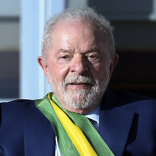 updatecultura's tweet photo. 🚨GRAVE: Já estamos há quase 48 horas no Governo Lula e não há sinais da criação do Ministério do Namoro. https://t.co/8hEUQvowIx