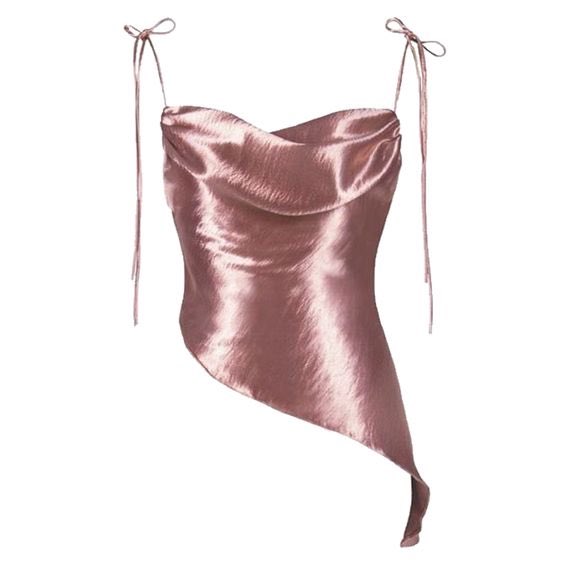 alhollandwrites's tweet photo. Build an outfit using y2k clothes my inner child lives for 🧚🏼‍♀️

⭐️ Zodiac sign - top
💫 Birth month - bottom
🌟 Birth date - shoes
✨ Battery % - accessory https://t.co/AyWNsRKmu9