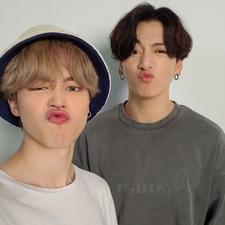 princemygs's tweet photo. Thread com minhas aus jikook favs 🐰🐥 https://t.co/1dWLImbx8t