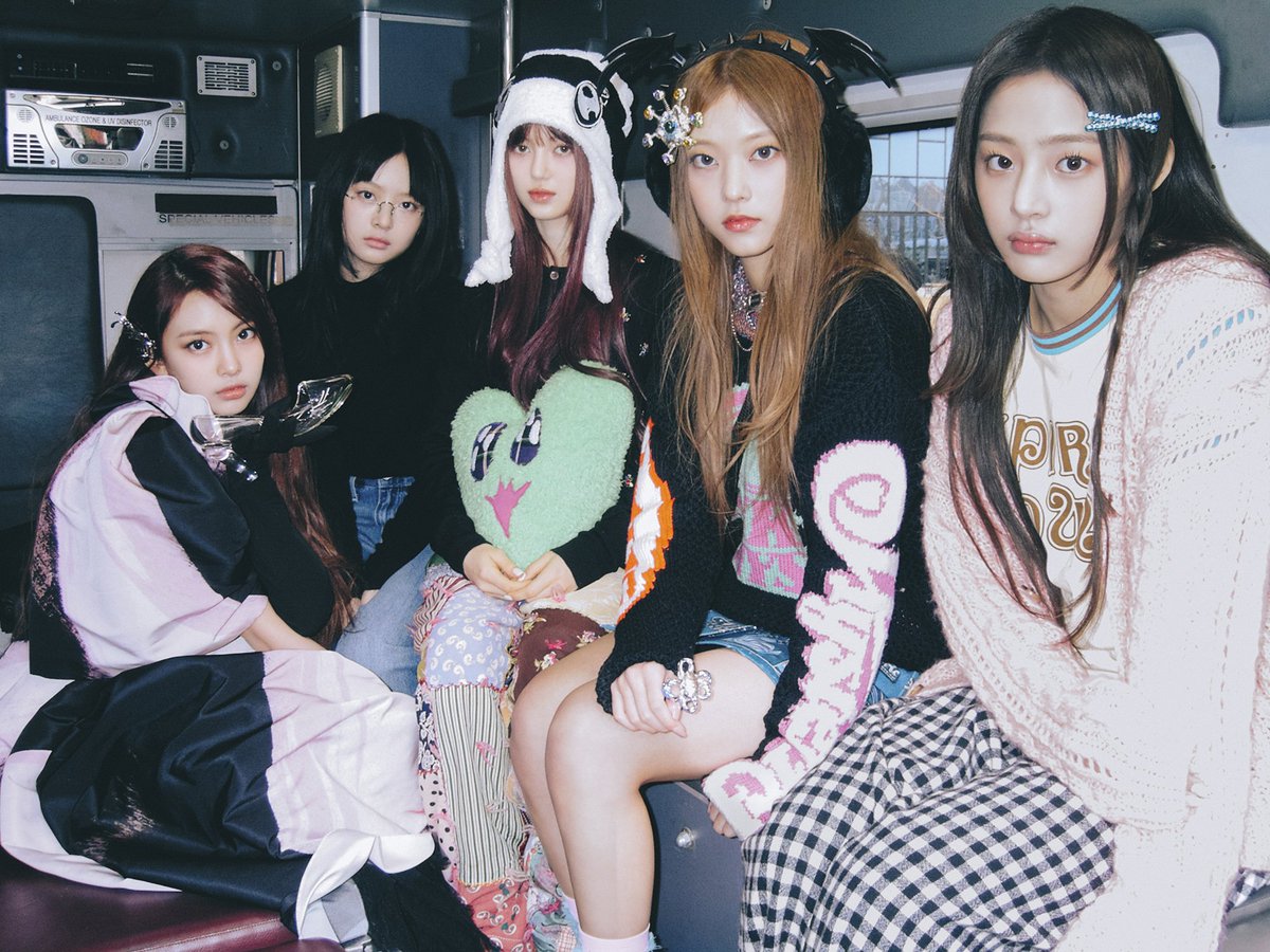 all4newjeans's tweet photo. [#뉴진스] 230102 ㅡ COMEBACK

Mensajes de #NewJeans en MelOn acerca de 'OMG'!

@NewJeans_ADOR #OMG_OUTNOW #NewJeans_OMG https://t.co/yLmzeOYJ2x