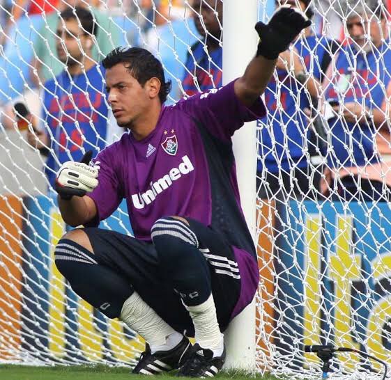 Futebol Nostálgico! on X: "O goleiro Fernando Henrique do Fluminense.  Lembra dele? Nostálgico! https://t.co/gSTNJ2agEW" / X