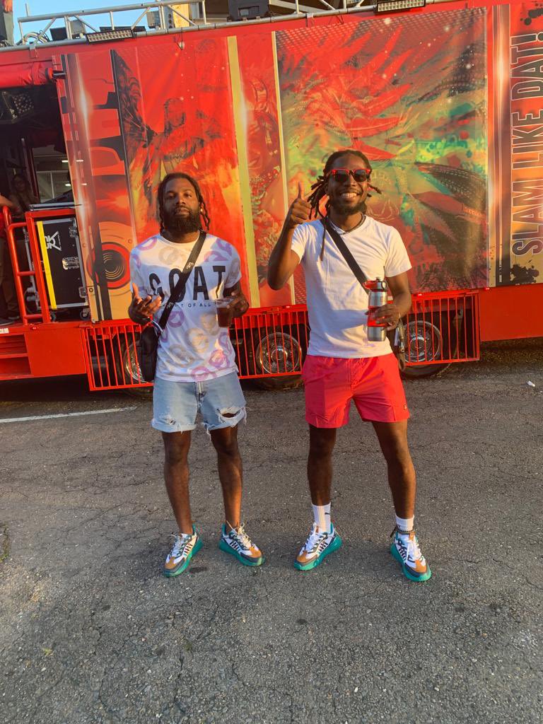 Juve1XO's tweet photo. Just 2 brothers on a mission to secure their generational wealth while enjoying lifeπ»π #1stJam #ButNotTheLast https://t.co/HIdkE1ajsW