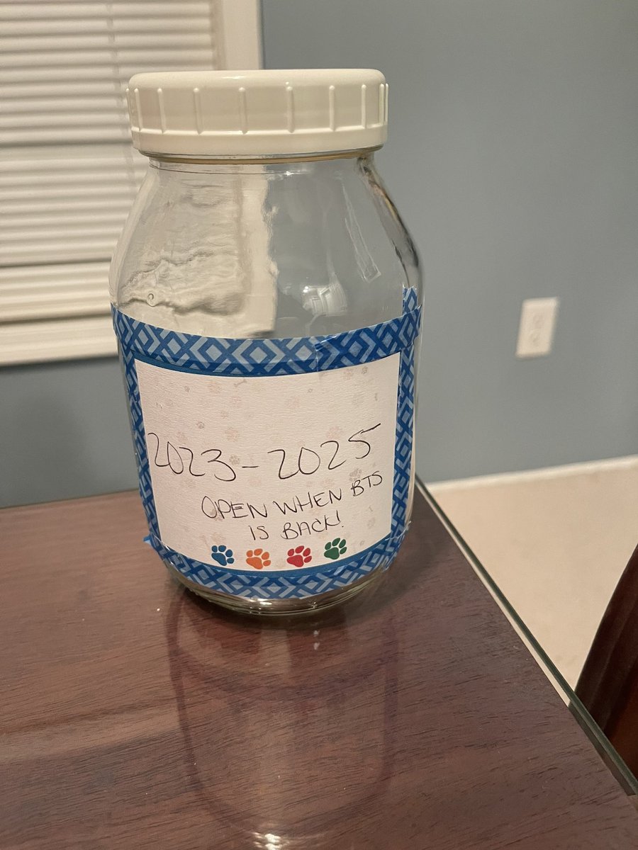 kpoprabbithole's tweet photo. I posted this on TikTok but I figured I would post it here too! I came up with the idea of an “ARMY Mason Jar”! Fill up all of everything that happens in 2023-2025 and open it back up when BTS comes back to see what all we were up to while they were gone! Thoughts? https://t.co/cSUS73Bcqs