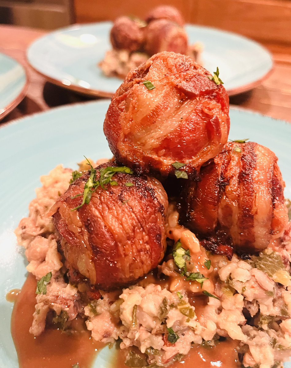 LulaSadie's tweet photo. Lula and Sadie’s Test Kitchen...Bacon Wrapped Meatballs on a Bed of Hoppin’ John with Pot Likker’ Gravy #lulaandsadies #realfood #bullcity #bullcityfood #bullcityeats #bullcitybites #durham https://t.co/J4zk2Ewlij